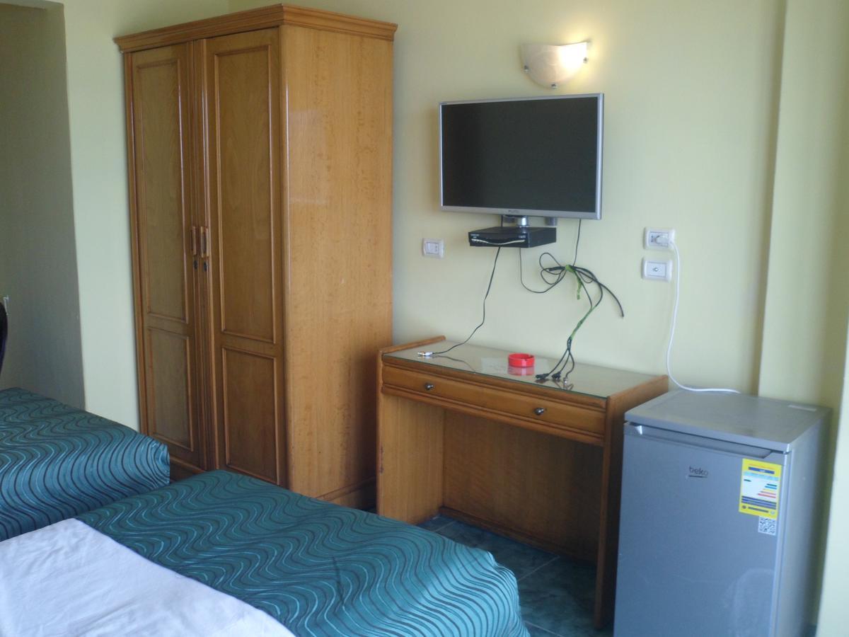 Royal Crown Hotel عائلات فقط Alexandrië Buitenkant foto